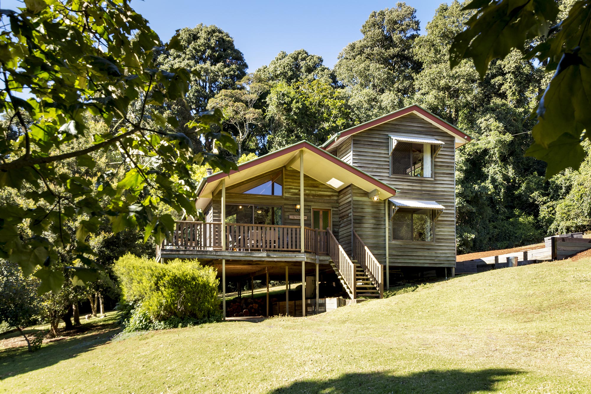 Lillypilly Lodge Bunya Mountains